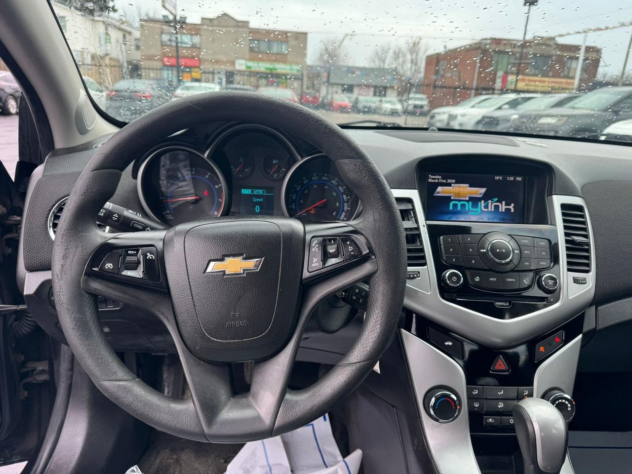 2015 Chevrolet Cruze 1LT Photo