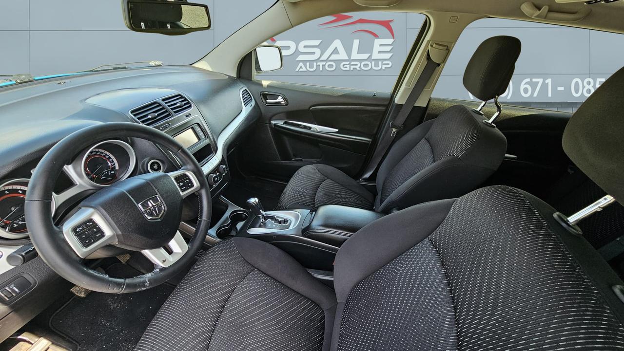 2015 Dodge Journey SXT Photo