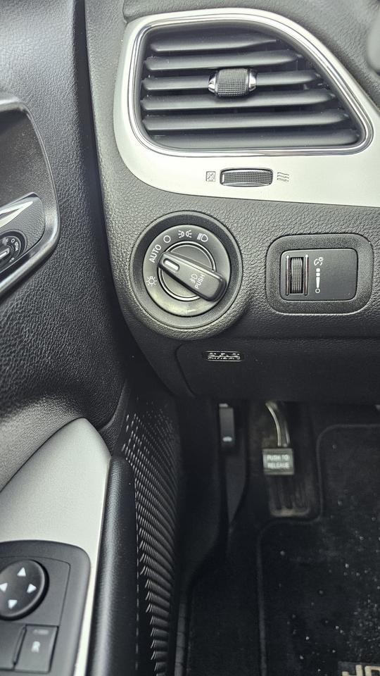 2015 Dodge Journey SXT Photo