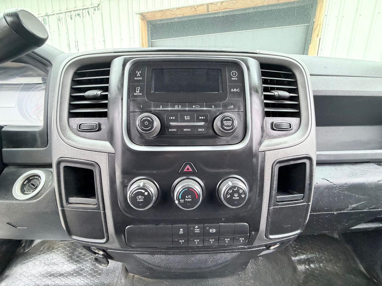 2016 RAM 5500 ST REGULAR CAB - CHASSIS BED Photo