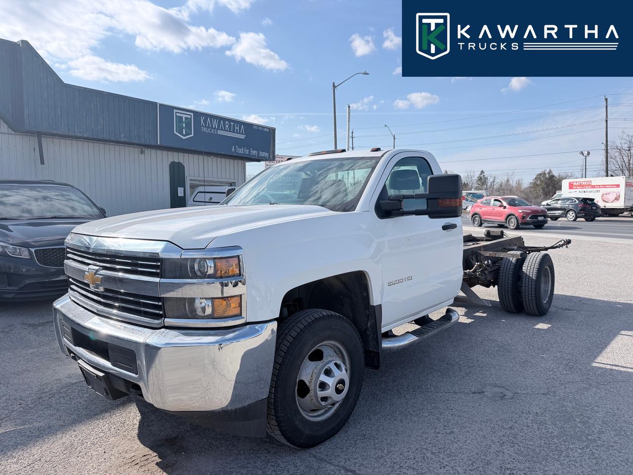 2017 Chevrolet Silverado 3500HD Work Truck Photo0