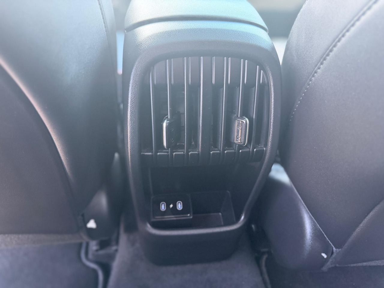 2025 Hyundai KONA SEL Photo