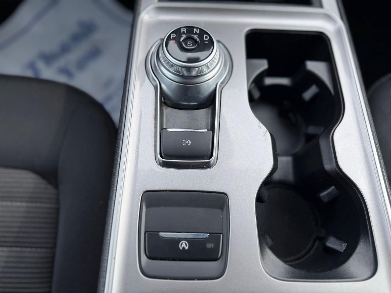 2023 Ford Edge SEL Photo