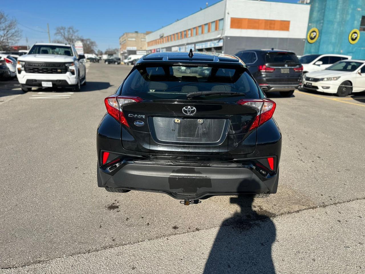 2019 Toyota C-HR XLE Photo