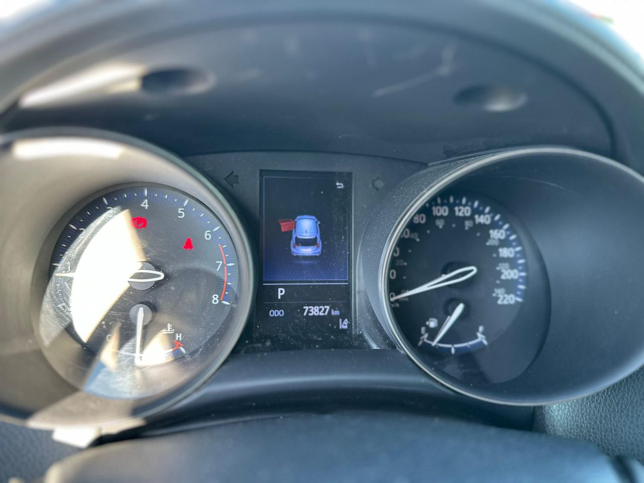 2019 Toyota C-HR XLE Photo