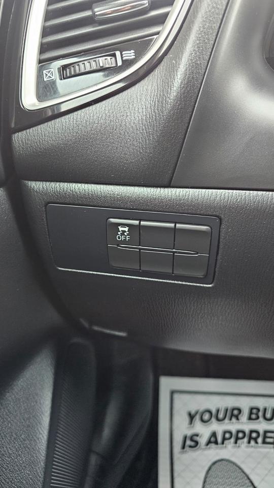 2016 Mazda MAZDA3 HB Sport Auto GS Photo