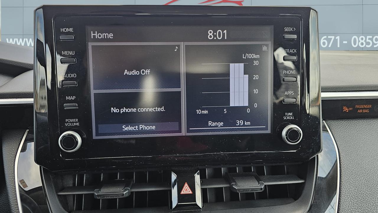 2022 Toyota Corolla LE Photo