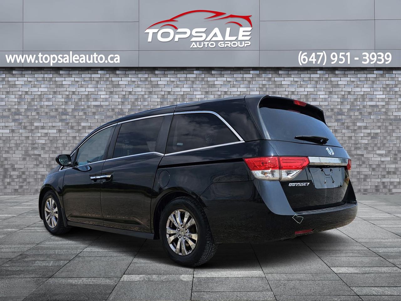 2015 Honda Odyssey EX Photo2