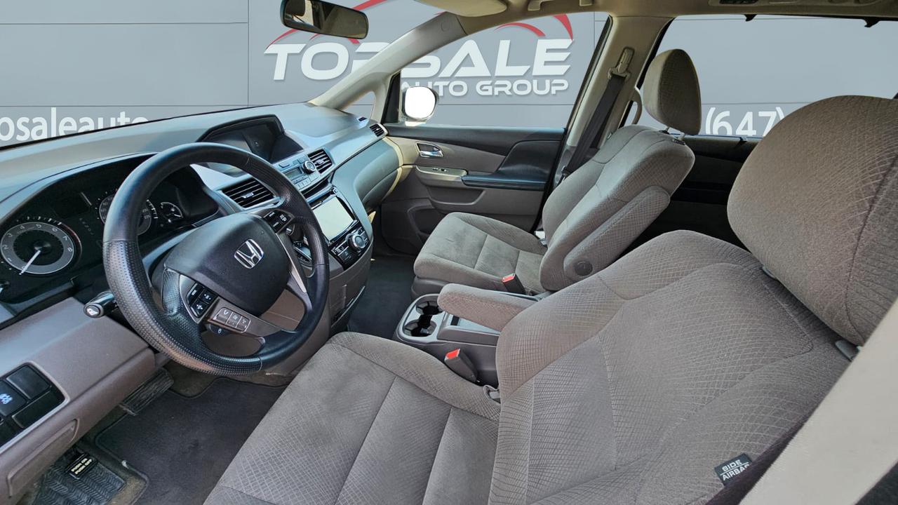2015 Honda Odyssey EX Photo