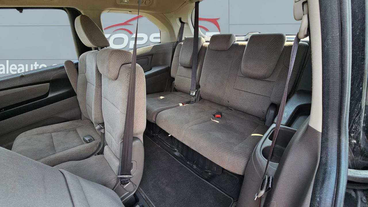 2015 Honda Odyssey EX Photo