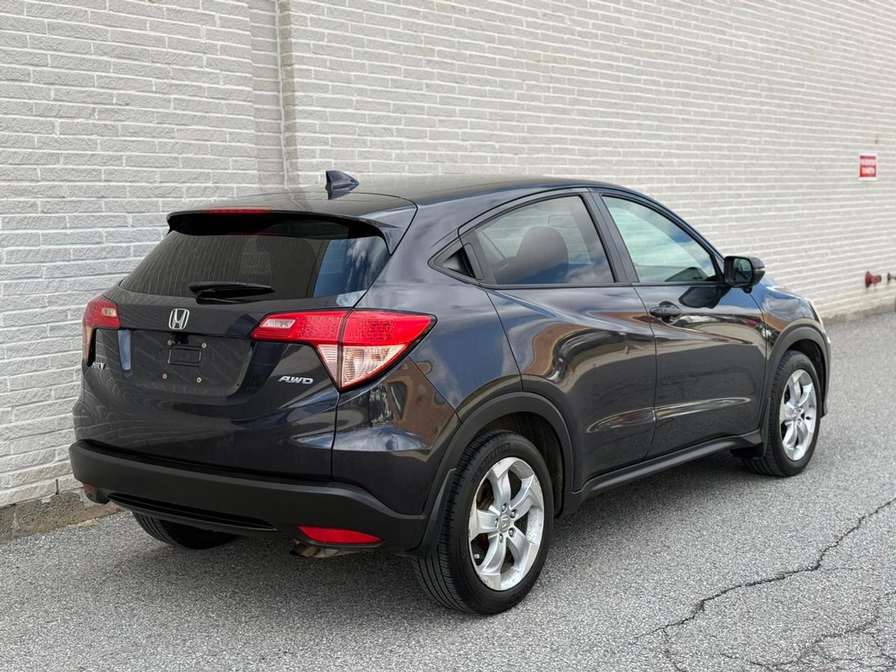 2016 Honda HR-V EX Photo