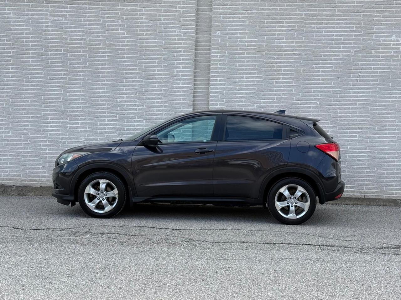 2016 Honda HR-V EX Photo