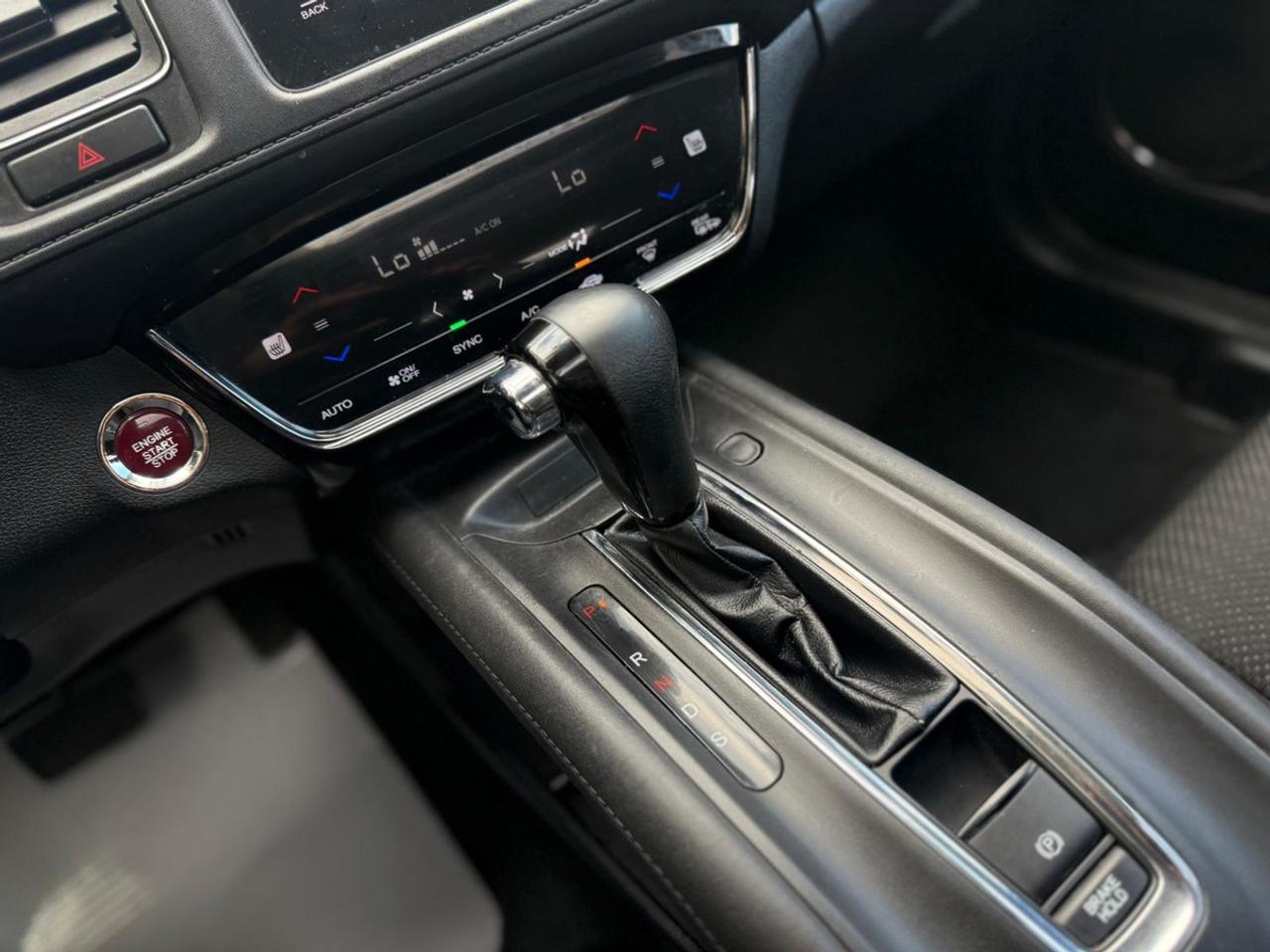 2016 Honda HR-V EX Photo
