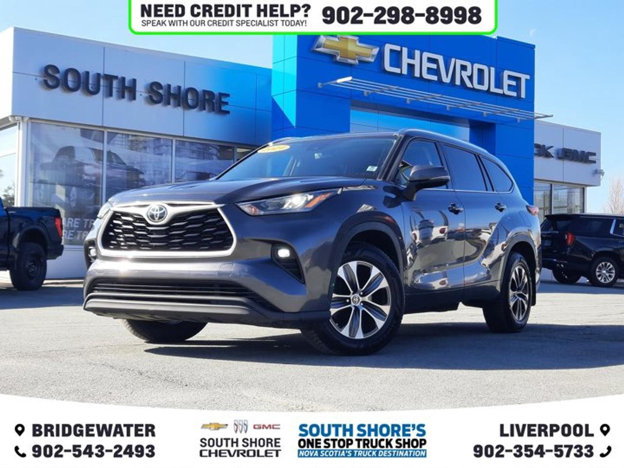 Awards: * ALG Canada Residual Value Awards, Residual Value Awards Recent Arrival! Blizzard Pearl 2021 Toyota Highlander XLE For Sale, Bridgewater AWD 8-Speed Automatic 3.5L 6-Cylinder Clean Car Fax, AWD, 6 Speakers, Air Conditioning, Alloy wheels, Automatic temperature control, Delay-off headlights, Driver door bin, Dual front side impact airbags, Electronic Stability Control, Exterior Parking Camera Rear, Front anti-roll bar, Front Bucket Seats, Front dual zone A/C, Front fog lights, Front reading lights, Fully automatic headlights, Heated door mirrors, Heated front seats, Highlander XLE Grade, Illuminated entry, Knee airbag, Low tire pressure warning, Overhead console, Power Liftgate, Power moonroof, Power steering, Power windows, Radio data system, Rear air conditioning, Rear window defroster, Reclining 3rd row seat, Remote keyless entry, Security system, Speed control, Speed-sensing steering, Split folding rear seat, Steering wheel mounted audio controls, Tachometer, Tilt steering wheel, Traction control, Trip computer, Turn signal indicator mirrors, Variably intermittent wipers.