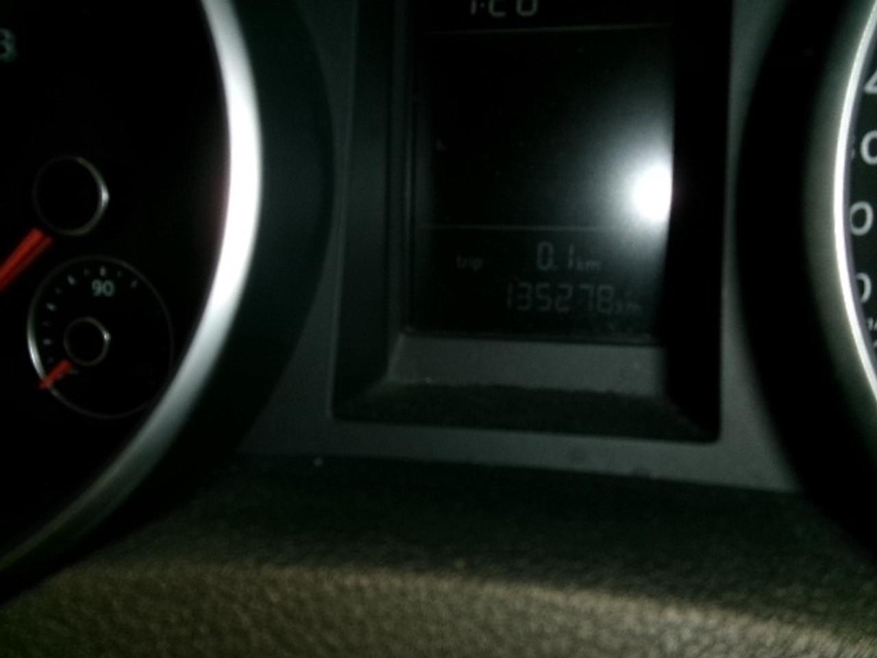 2011 Volkswagen Golf  Photo