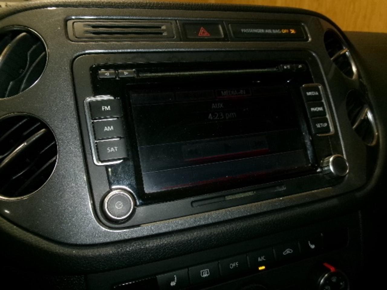 2013 Volkswagen Tiguan S Photo