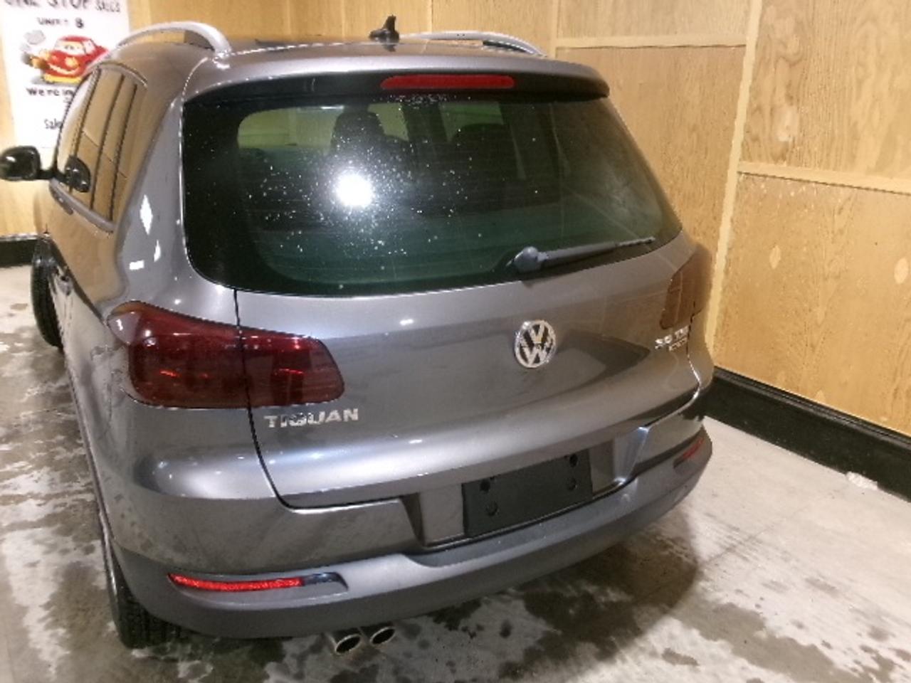 2013 Volkswagen Tiguan S Photo