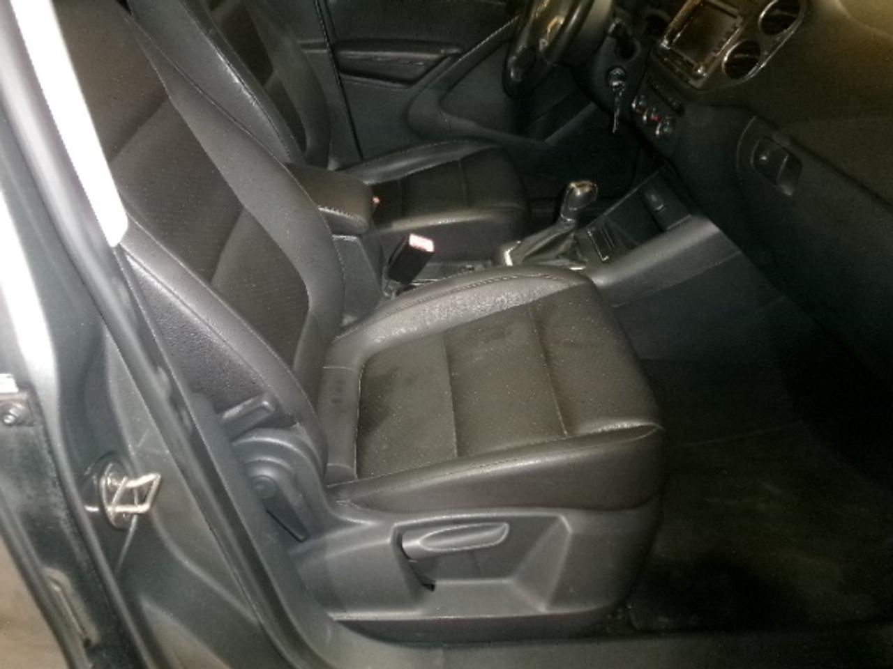 2013 Volkswagen Tiguan S Photo