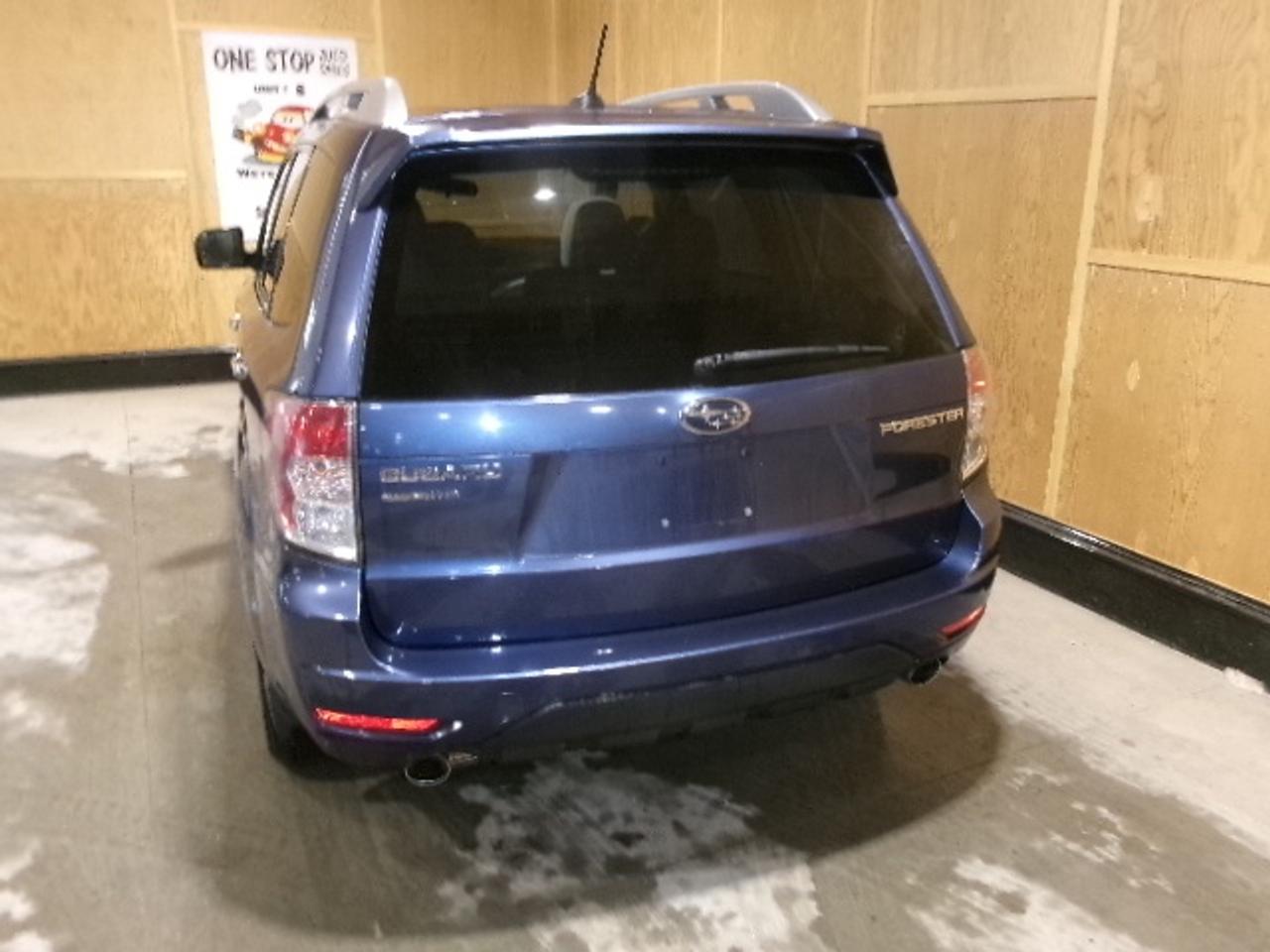 2012 Subaru Forester PREMIUM Photo