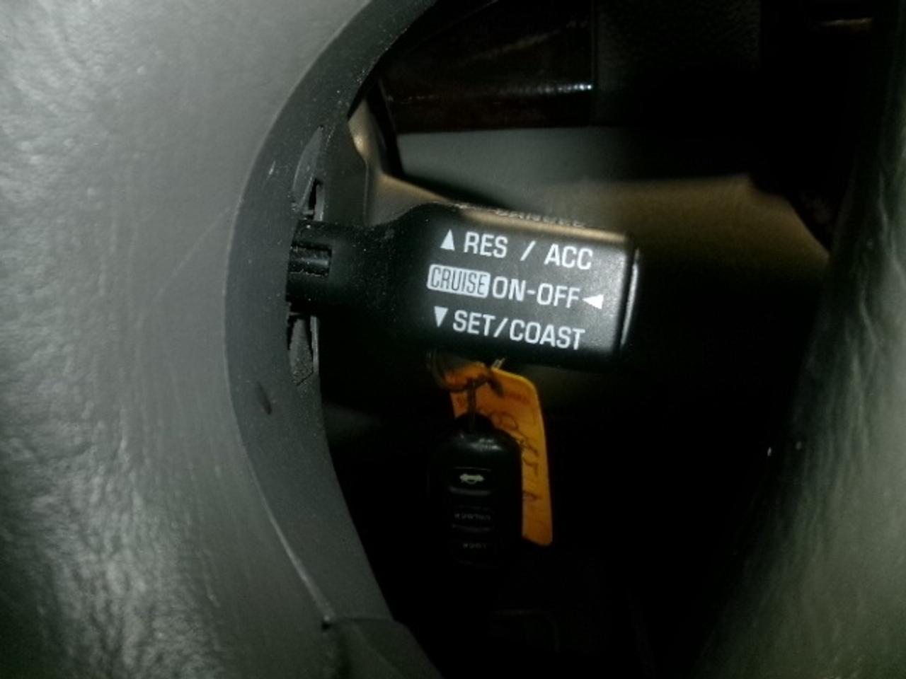 2002 Toyota Camry LE Photo