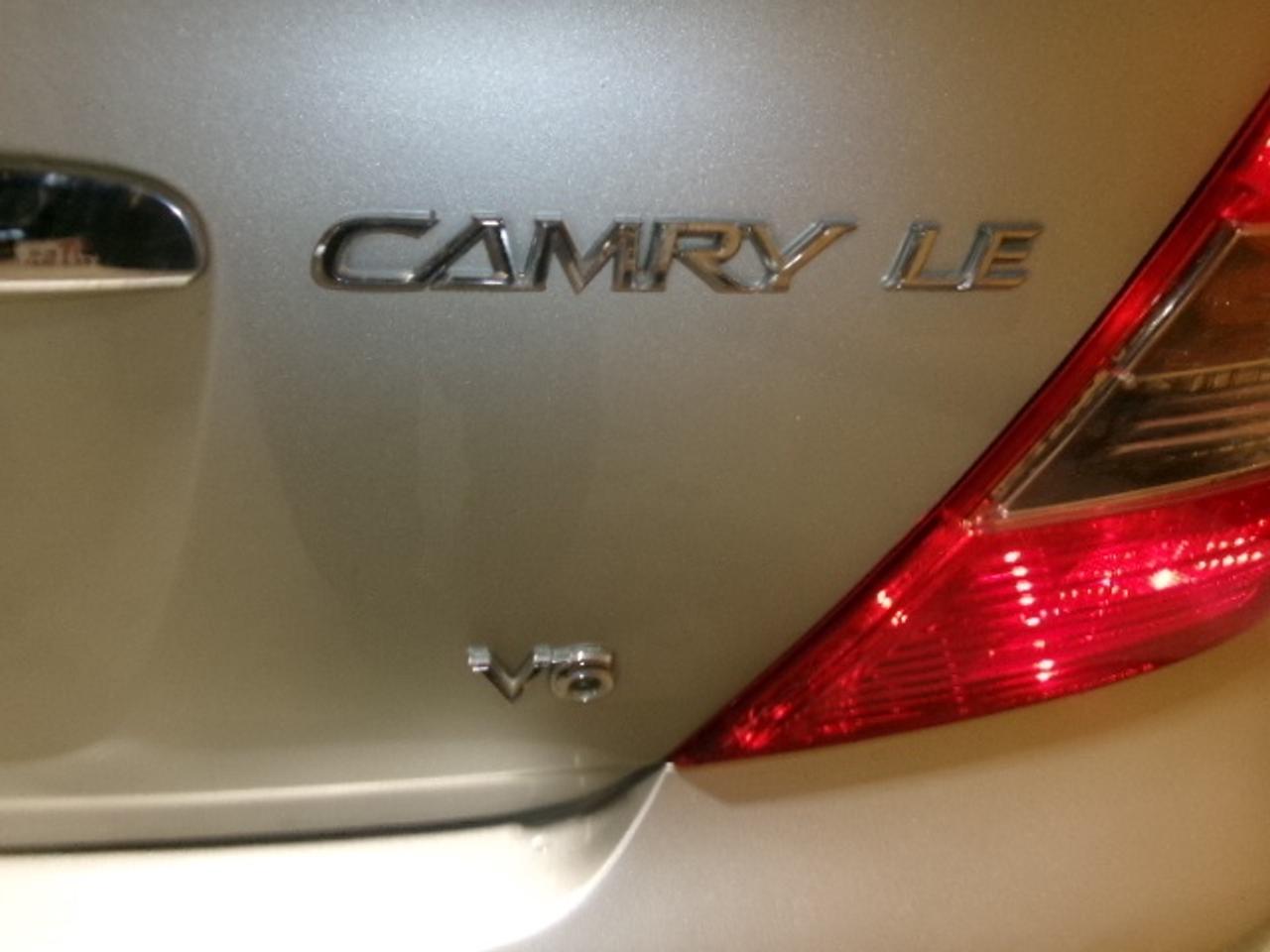 2002 Toyota Camry LE Photo