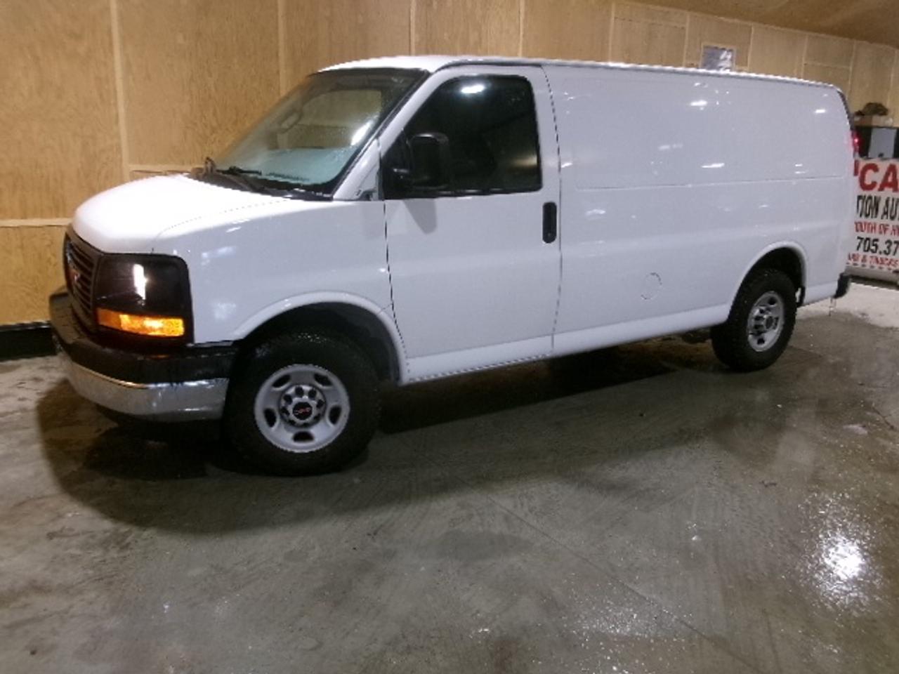 Used 2017 GMC Savana G2500 for sale in Seguin, ON