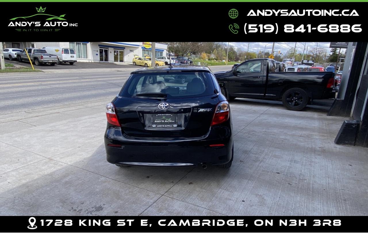 2012 Toyota Matrix AUTO ! LOW KMS ! Photo
