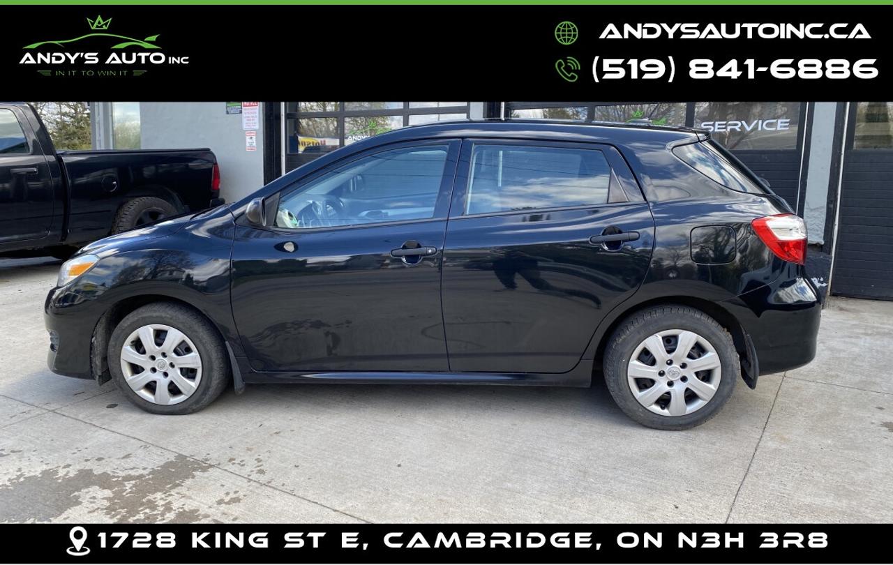 2012 Toyota Matrix AUTO ! LOW KMS ! Photo