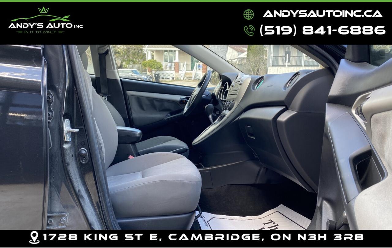 2012 Toyota Matrix AUTO ! LOW KMS ! Photo