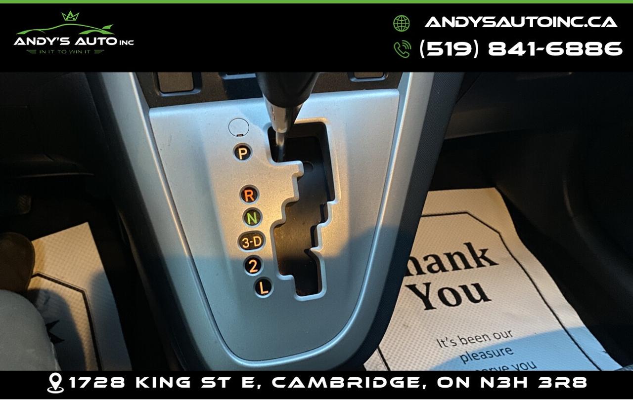 2010 Toyota Matrix AUTO ! LOW KMS ! NO ACCIDENTS Photo