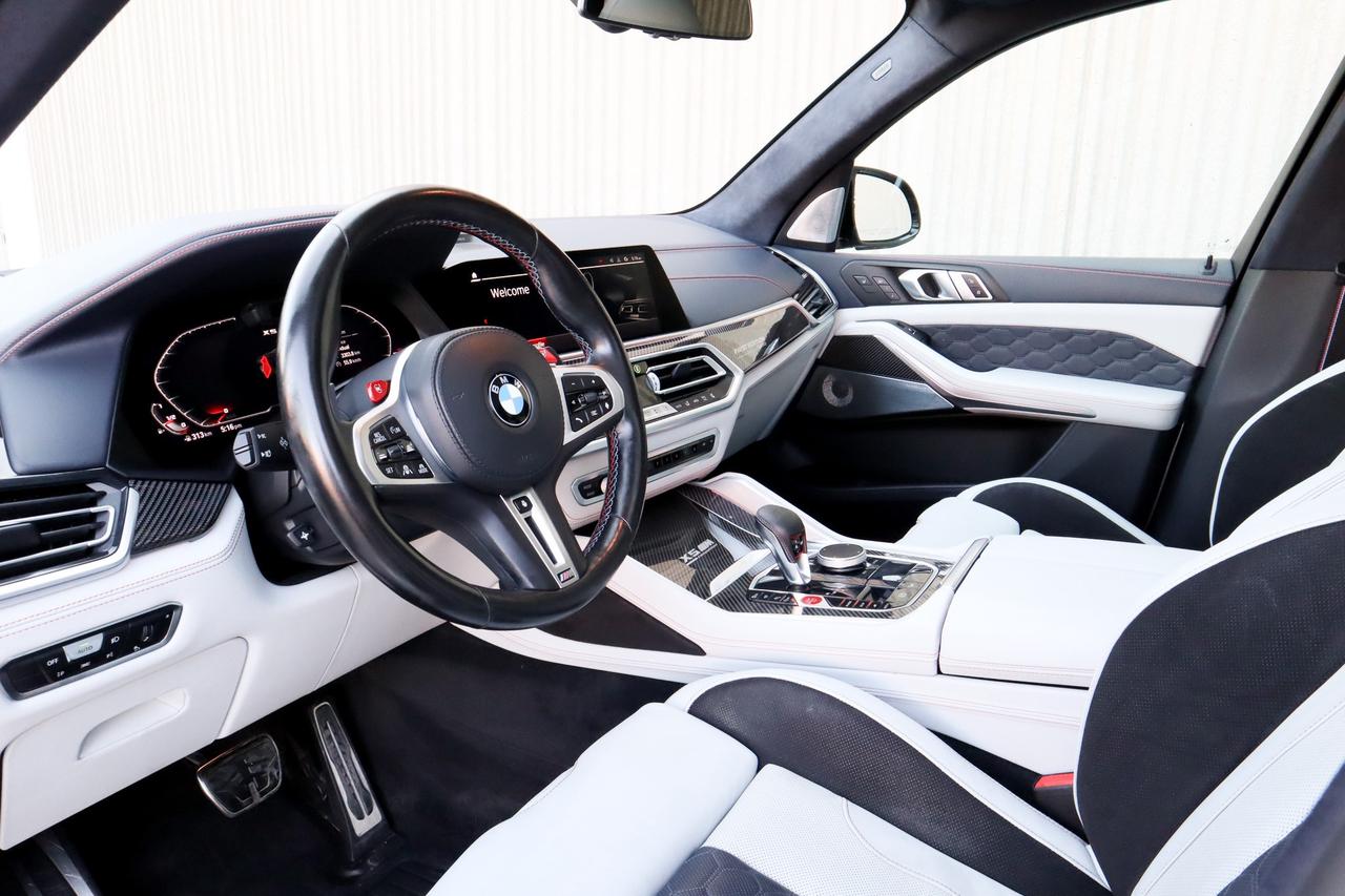 2021 BMW X5 M  Photo