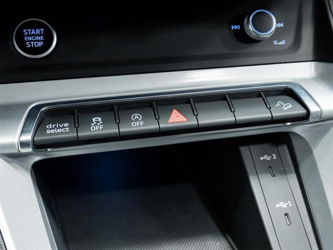 2022 Audi Q3 45 Komfort 4dr All-Wheel Drive quattro Sport Utility Photo