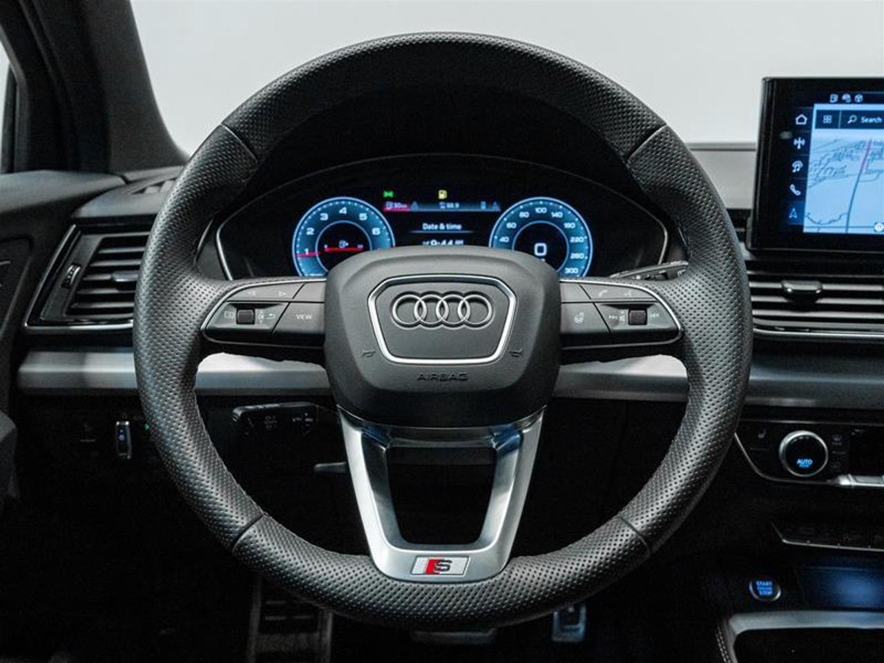 2025 Audi Q5 45 Progressiv 4dr All-Wheel Drive quattro Sportback Photo