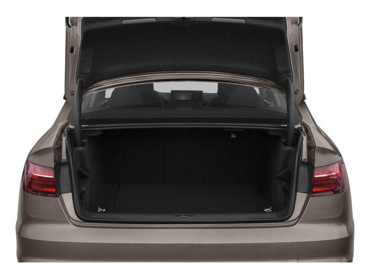 2018 Audi Q5 2.0T Progressiv 4dr All-wheel Drive quattro Sport Utility Photo