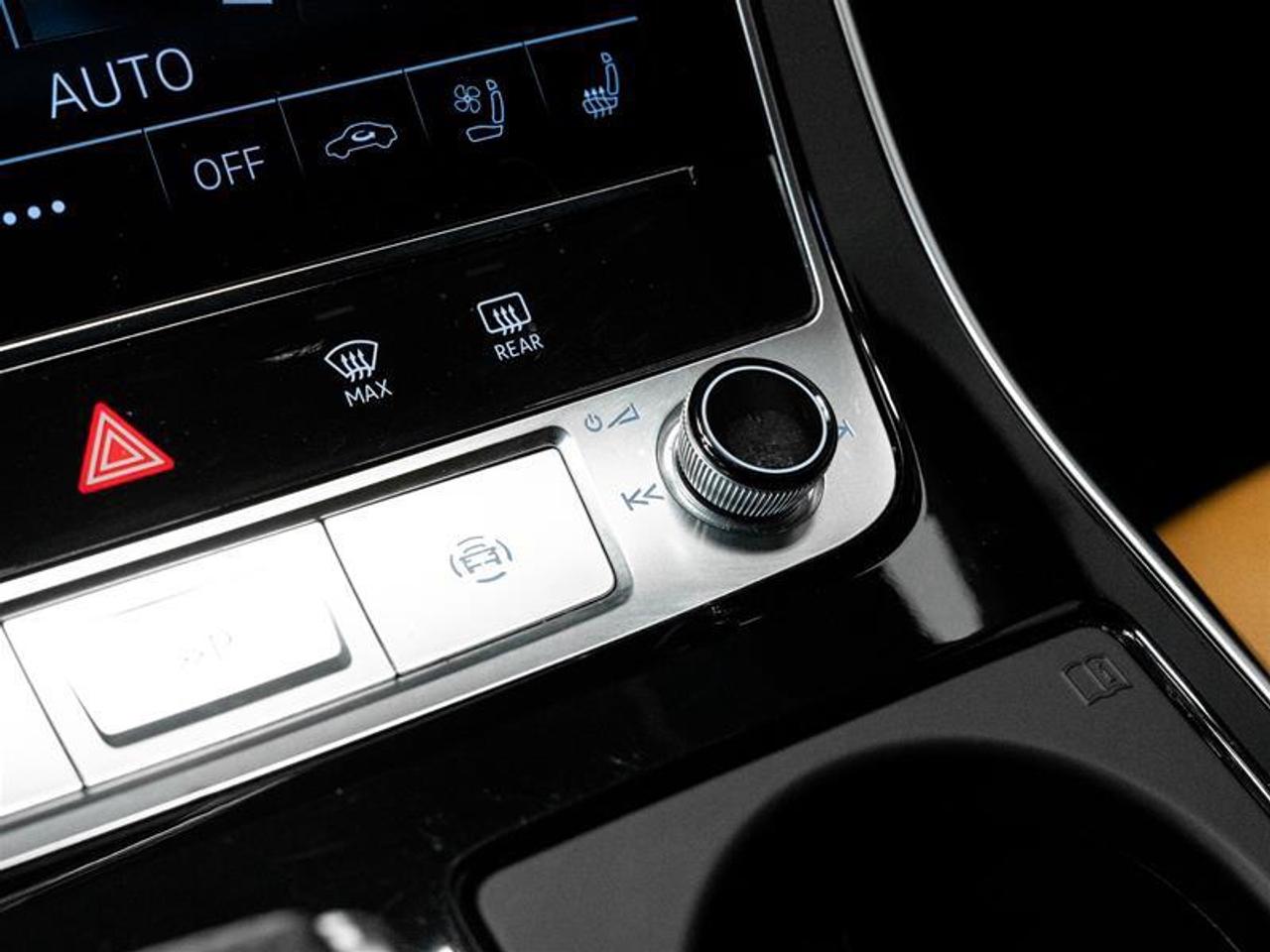 2024 Audi RS Q8 4.0T 4dr All-Wheel Drive quattro Sport Utility Photo