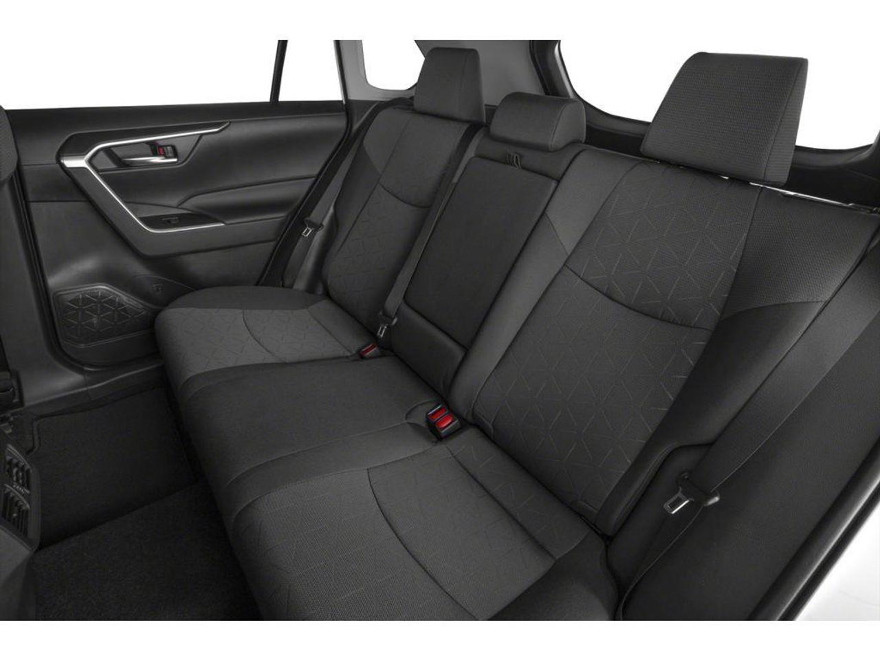 2022 Toyota RAV4 XLE 4dr All-wheel Drive Photo