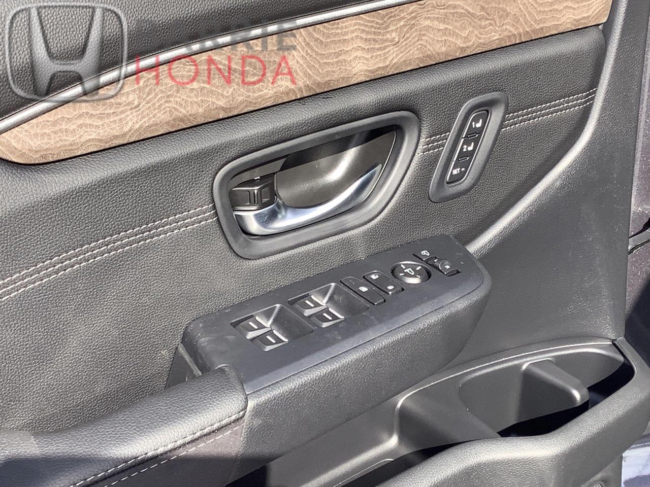 2026 Honda Pilot Touring 4dr All-Wheel Drive Photo