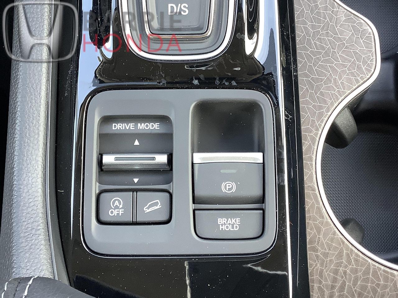 2026 Honda Pilot Touring 4dr All-Wheel Drive Photo