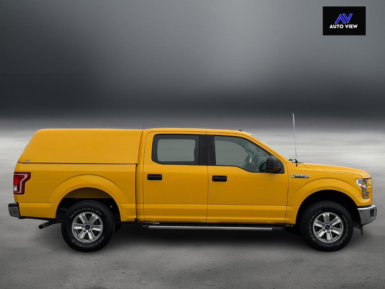 2017 Ford F-150 XLT **FULL CAP W/ SLIDE OUT BED** Photo