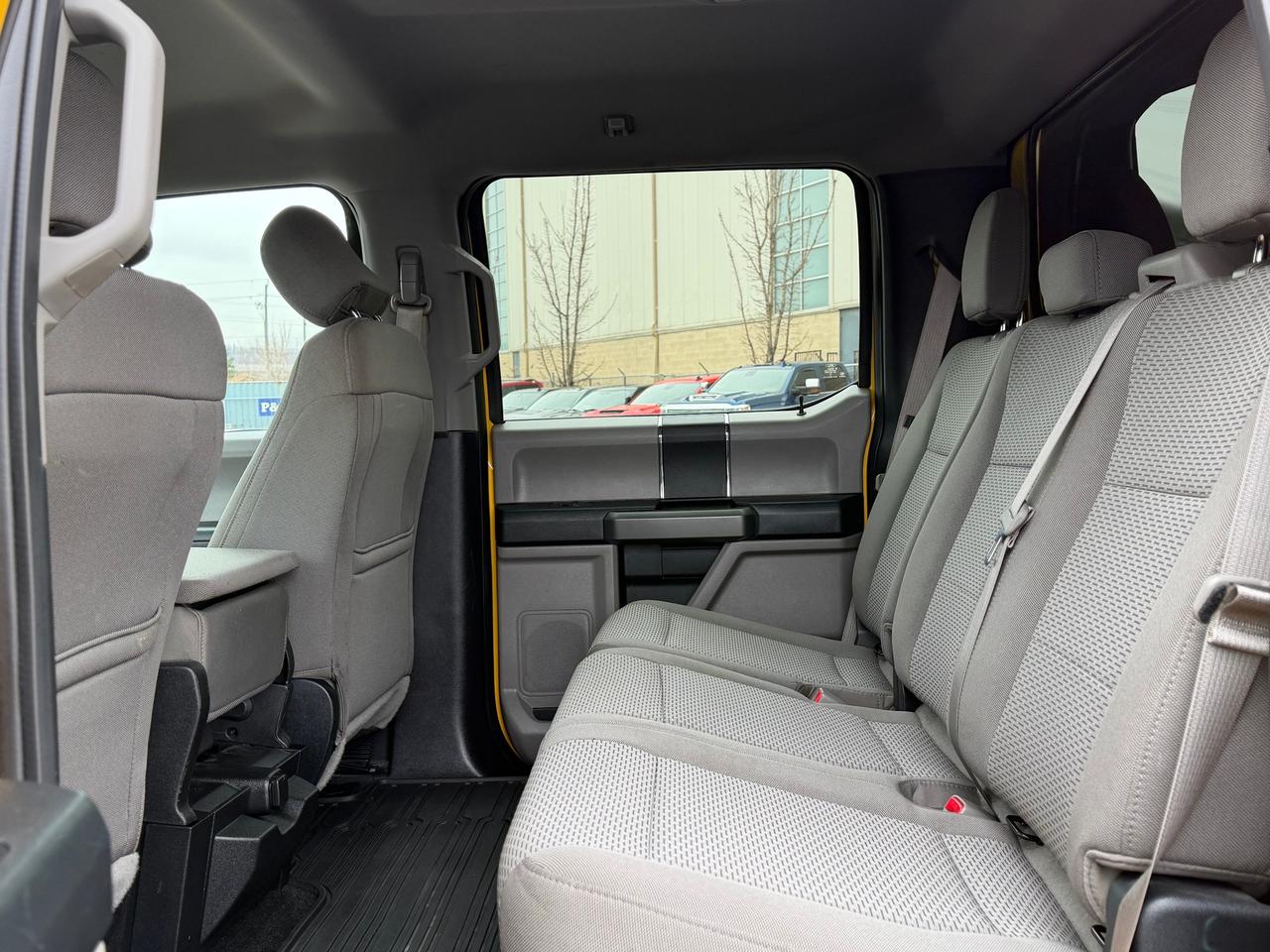 2017 Ford F-150 XLT **FULL CAP W/ SLIDE OUT BED** Photo