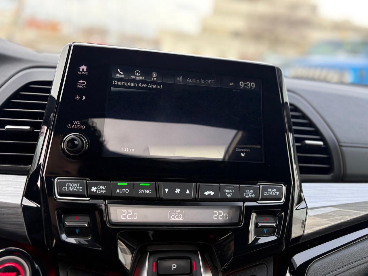 2023 Honda Odyssey Black Edition Passenger Van Photo