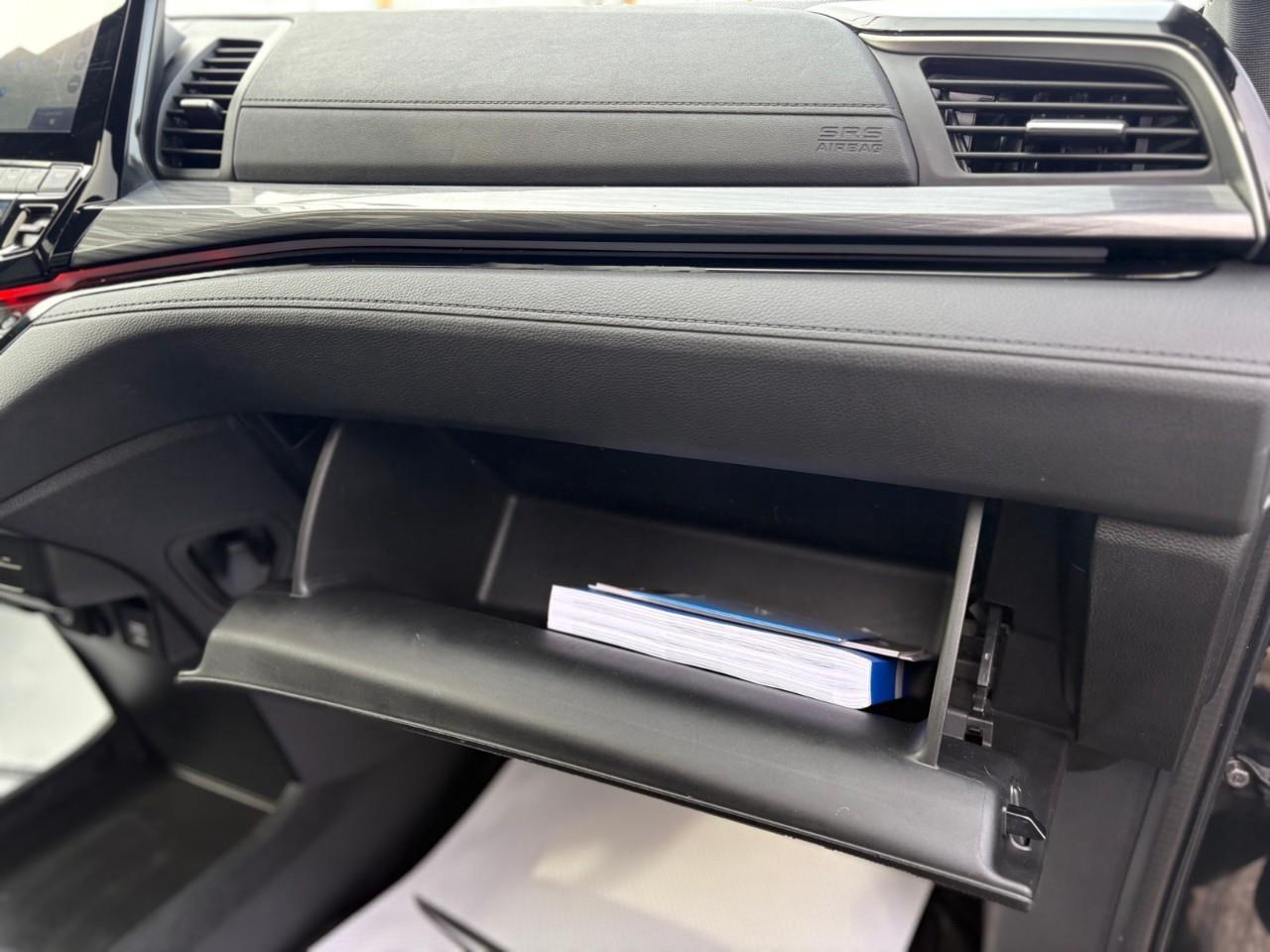 2023 Honda Odyssey Black Edition Passenger Van Photo