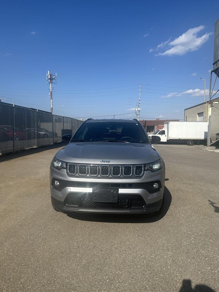 2023 Jeep Compass North 4x4/ALLOYS/NAV Photo0