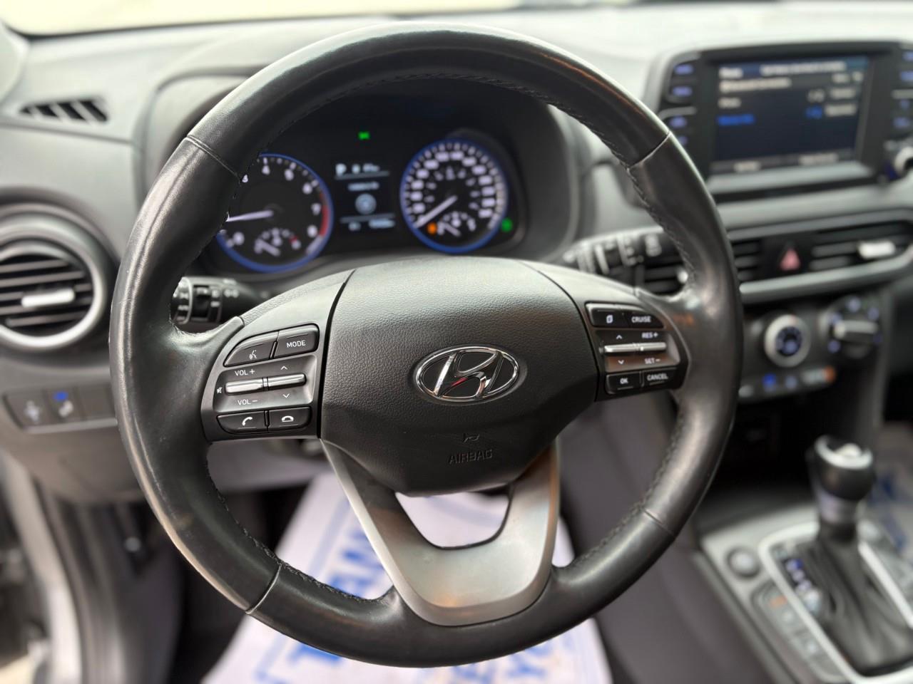 2021 Hyundai KONA 1.6T Limited Edition 4dr All-Wheel Drive Photo3