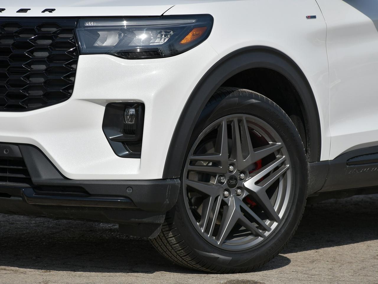 2026 Ford Explorer ST-Line 4WD Photo