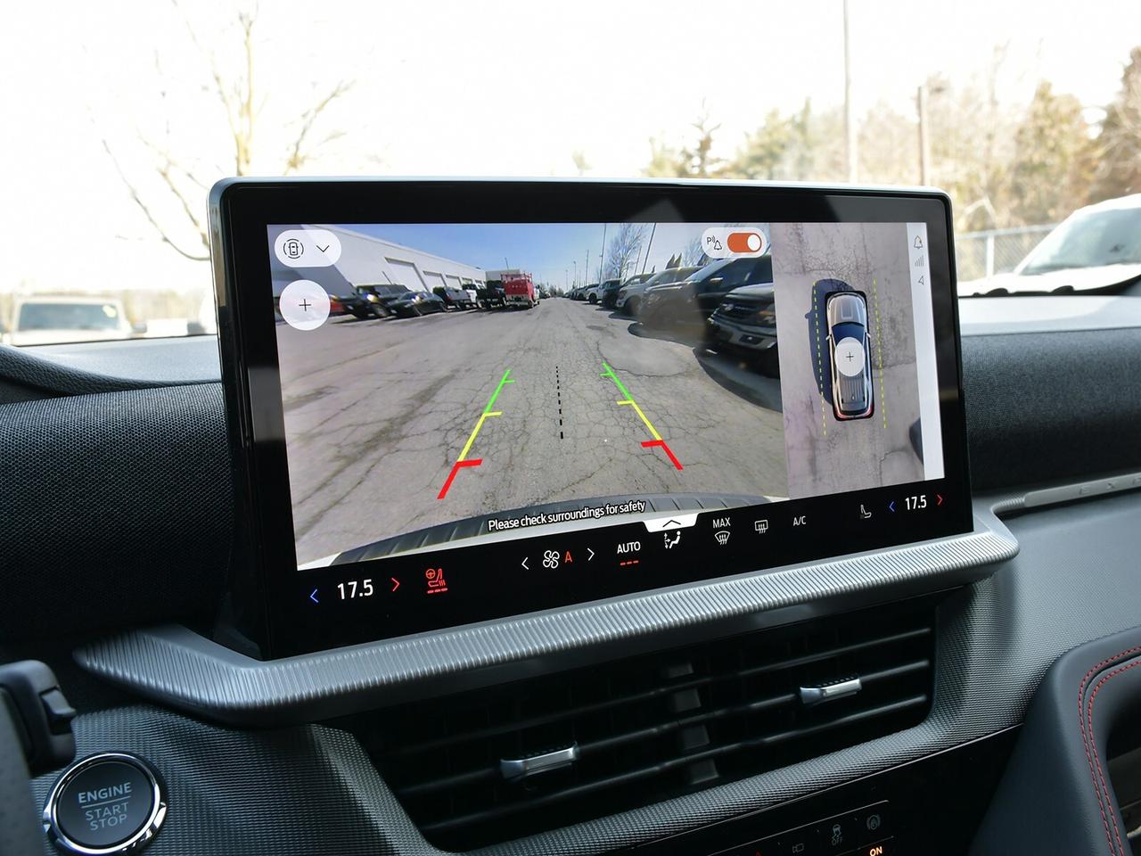 2026 Ford Explorer ST-Line 4WD Photo