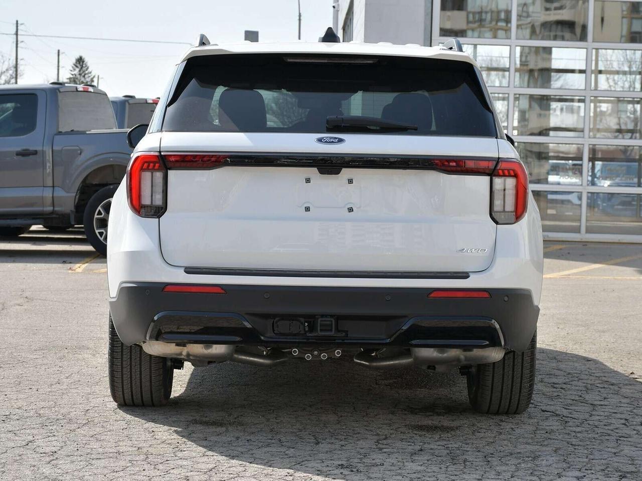 2026 Ford Explorer ST-Line Photo