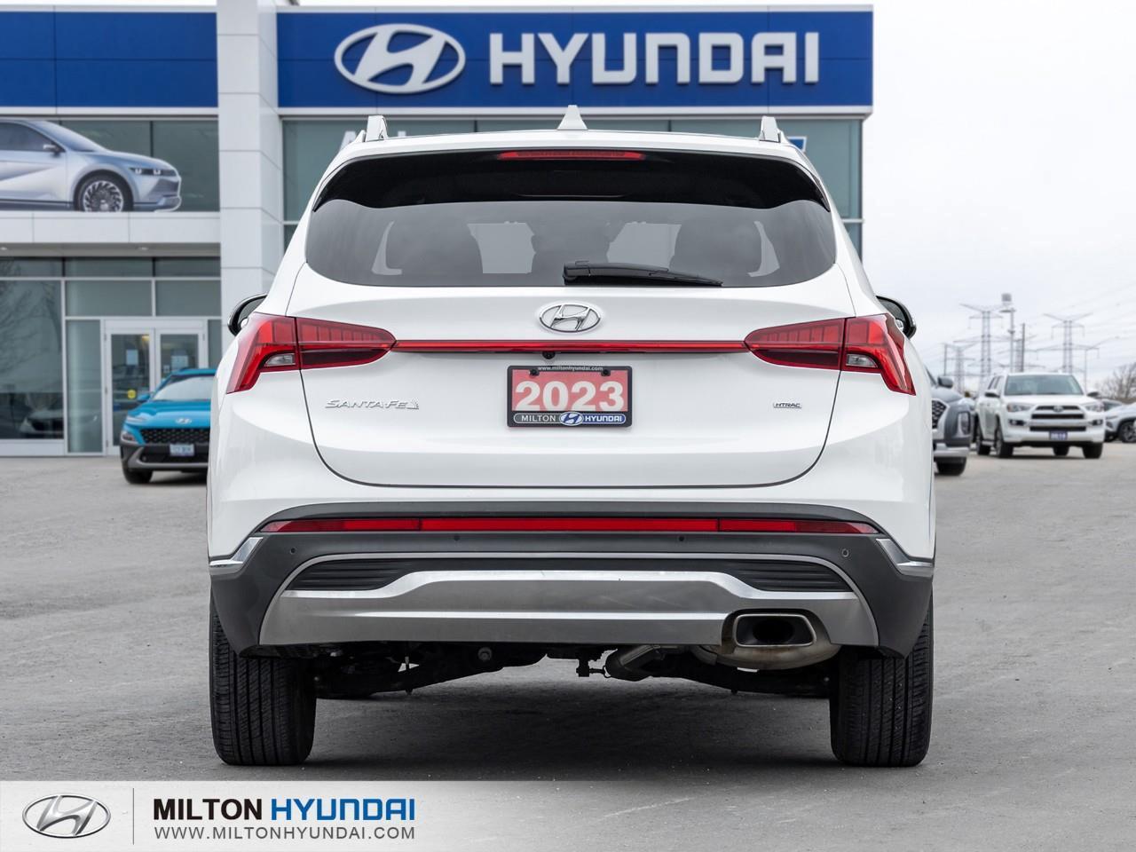 2023 Hyundai Santa Fe Preferred w/Trend Package 4dr All-Wheel Drive Photo