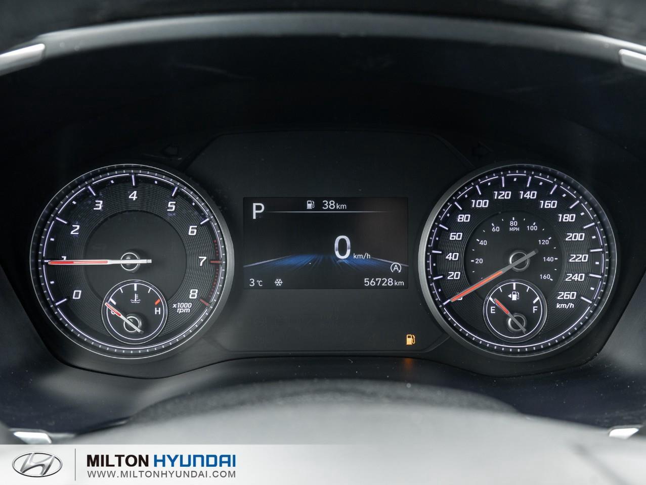 2023 Hyundai Santa Fe Preferred w/Trend Package 4dr All-Wheel Drive Photo