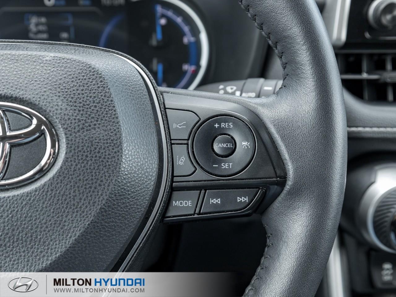 2025 Toyota RAV4 Hybrid XLE 4dr All-Wheel Drive Photo